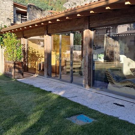 Sibenbras Natural Aparthotel Лимоне сул Гарда Екстериор снимка